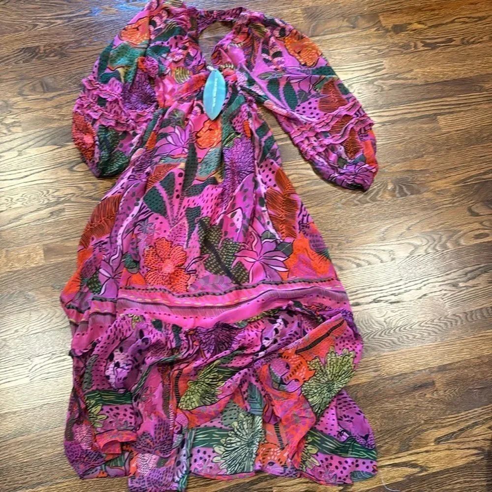 FARM Rio
Cool Leopards Maxi Dress - Picture 7 of 11